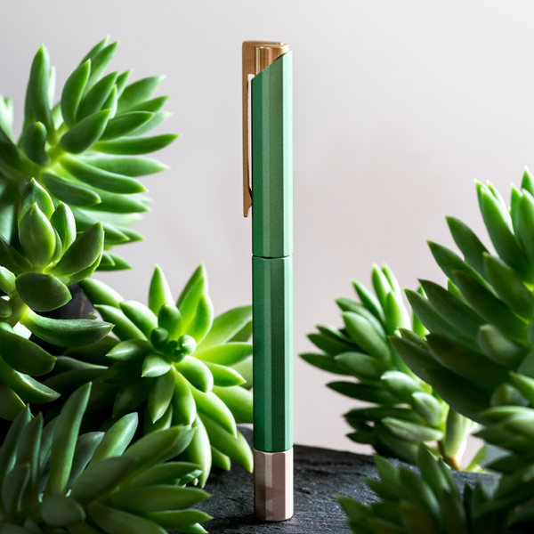 Load image into Gallery viewer, Ystudio Glamour Evolve-Bihex Rollerball Pen Absinthe