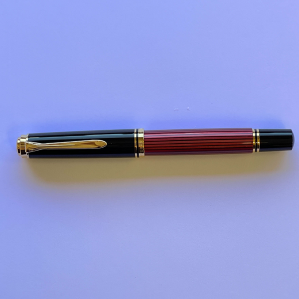 将图片加载到图库查看器,Pelikan Souveran M600 Fountain Pen - Black & Red with Gold Trim (14K Gold)