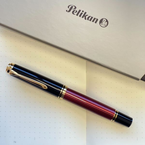 将图片加载到图库查看器,Pelikan Souveran M600 Fountain Pen - Black & Red with Gold Trim (14K Gold)