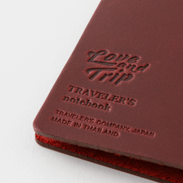 将图片加载到图库查看器,TRAVELER's notebook Passport Size LOVE AND TRIP - Red