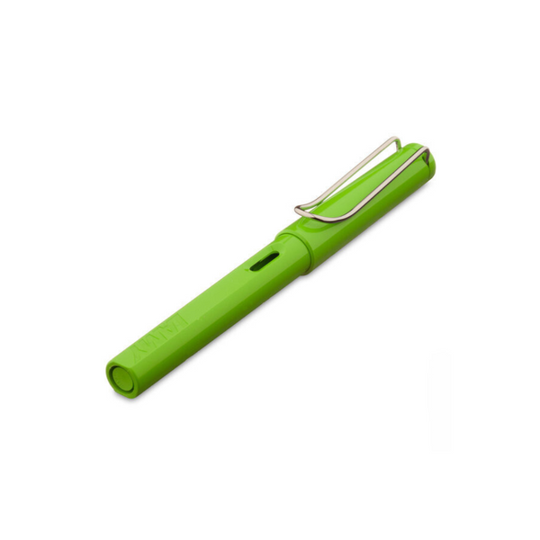 Load image into Gallery viewer, Lamy Safari Fountain Pen Green