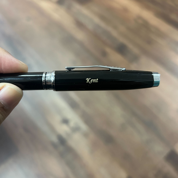 将图片加载到图库查看器,Cross Coventry Black Lacquer Ballpoint Pen