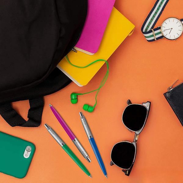 Load image into Gallery viewer, Parker Jotter Originals Magenta Ballpoint Pen