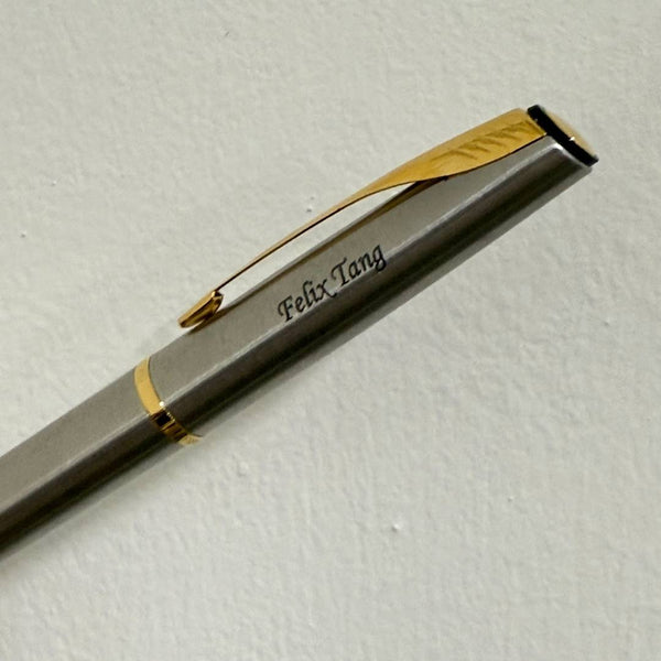 이미지를 갤러리 뷰어에 로드 , Personalized Name Engraving On Parker Latitude Stainless Steel GT Gold Nib Fountain Pen - Medium Nib