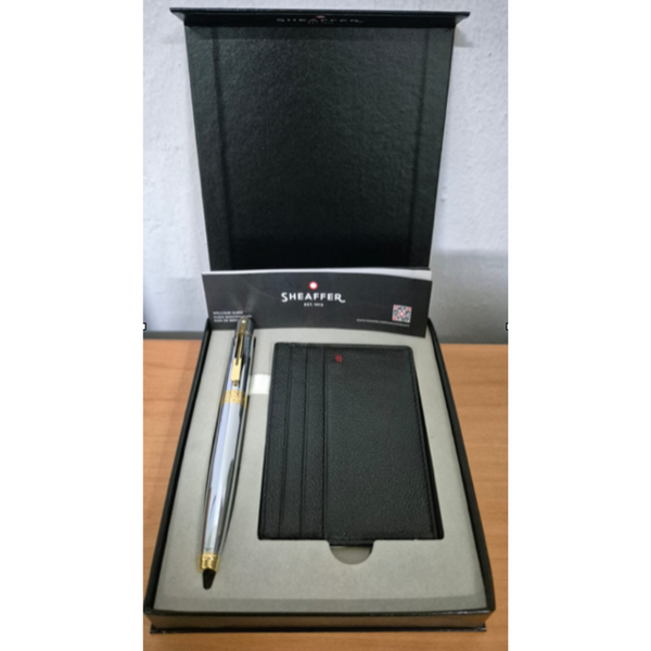 画像をギャラリービューアに読み込む, Sheaffer 300 E9342 Rollerball Pen Gift Set - Bright Chrome with Gold-tone Trims with Card Case Bundle