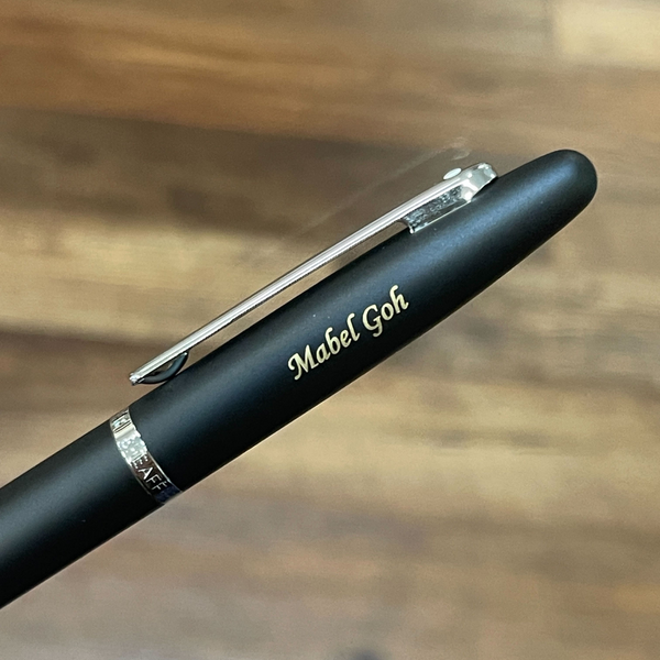 이미지를 갤러리 뷰어에 로드 , Sheaffer VFM E9405 Rollerball Pen - Matte Black with Chrome Plated Trims