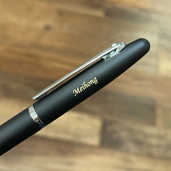 이미지를 갤러리 뷰어에 로드 , Sheaffer VFM E9405 Rollerball Pen - Matte Black with Chrome Plated Trims