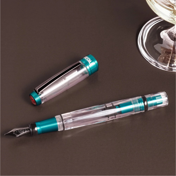 Load image into Gallery viewer, TWSBI Diamond 580 AL R Fountain Pen - Caribbean with Onyx