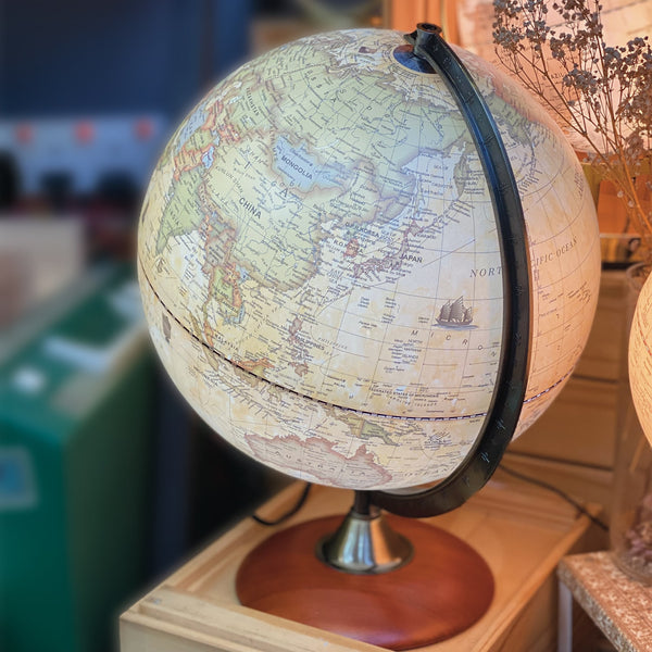 Load image into Gallery viewer, Luxo Painting Globe, Wooden Base, Led Light - 30cm, Luxo, Other, painting-globe-wooden-base-led-light-30cm, , Cityluxe