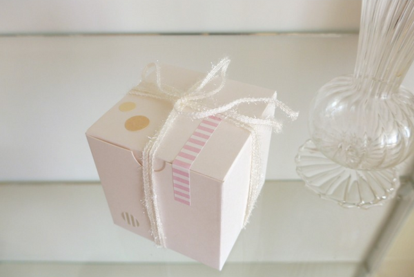 将图片加载到图库查看器,Suatelier Plain.71 Sticker