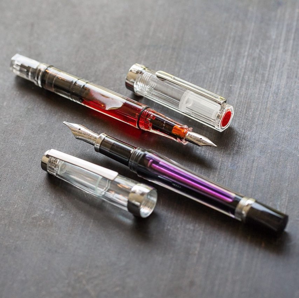 Load image into Gallery viewer, TWSBI Vac700R Fountain Pen, TWSBI, Fountain Pen, twsbi-vac700r-fountain-pen, Bullet Journalist, can be engraved, Clear, demonstrator, Pen Lovers, Cityluxe