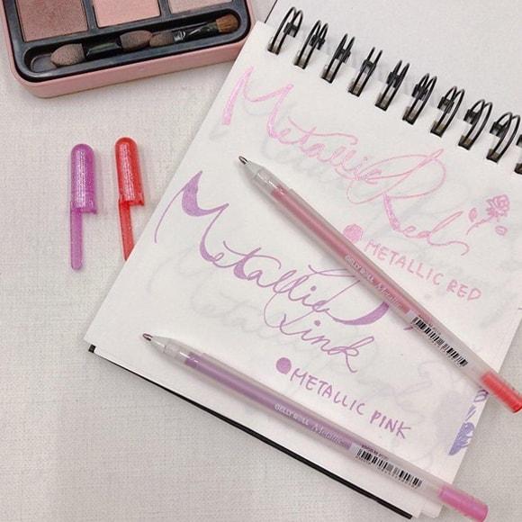 Load image into Gallery viewer, Sakura Gelly Roll Metallic Set of 12, Sakura, Gel Pen, sakura-gelly-roll-metallic-set-of-12, Multicolour, Sakura Pen, Cityluxe