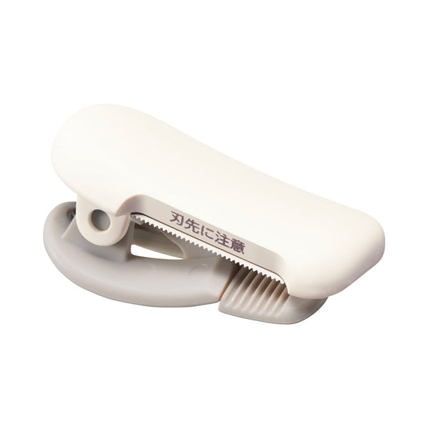 Load image into Gallery viewer, Kokuyo Karu Cut Tape Cutter Clip-Type (20mm) White, Kokuyo, Tape Dispenser, kokuyo-karu-cut-tape-cutter-clip-type-20mm-white, White, Cityluxe