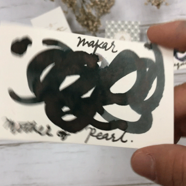 Load image into Gallery viewer, Vinta Inks 30ml Ink Bottle Mother of Pearl, Shimmer (Nakar 1934), Vinta Inks, Ink Bottle, vinta-inks-30ml-ink-bottle-mother-of-pearl-shimmer-nakar-1934, Grey, Inktober22, Cityluxe