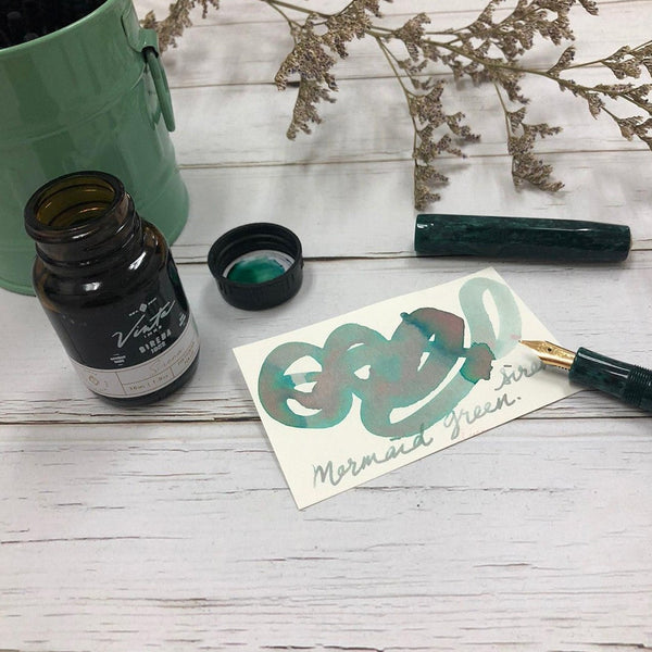 Load image into Gallery viewer, Vinta Inks 30ml Ink Bottle Mermaid Green (Sirena 1952), Vinta Inks, Ink Bottle, vinta-inks-30ml-ink-bottle-mermaid-green-sirena-1952, Green, Inktober22, Cityluxe