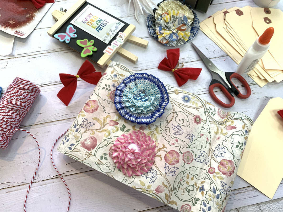 Christmas Gift Wrapping Part 2: Wrapping Presents with mt Wrap