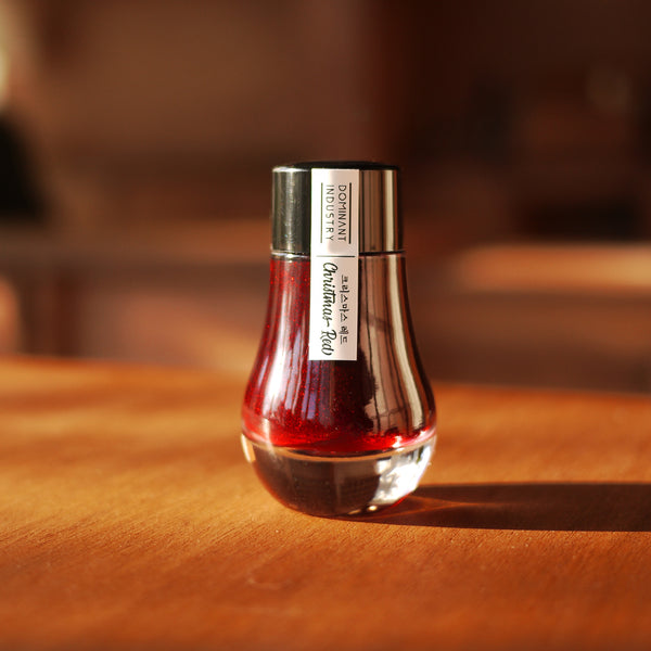 将图片加载到图库查看器，Dominant Industry Pearl 25ml Ink Bottle Christmas Red 013
