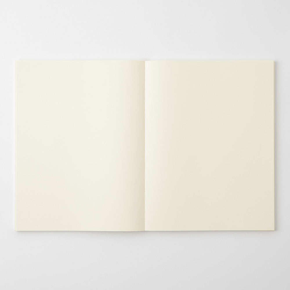 MD Notebook <A4 Variant> Blank B — pocket detail