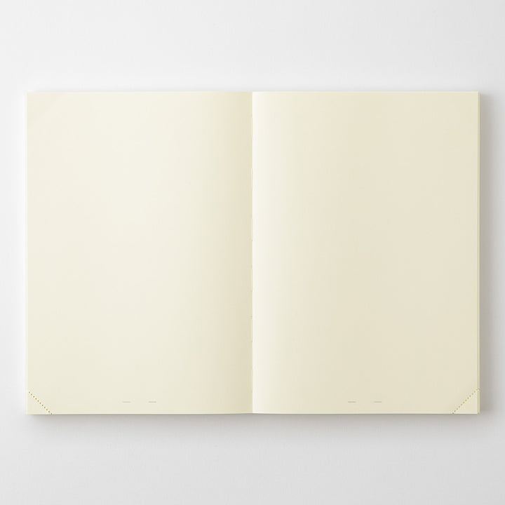 MD Notebook <A5> Codex 1 Day 1 Page Blank B — pocket detail