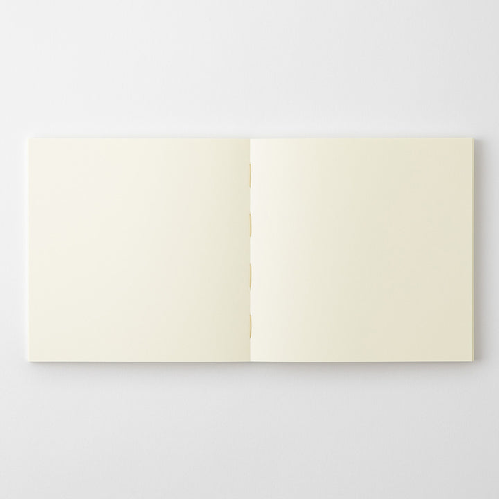 MD Notebook Thick <A5 Square> Blank A — pocket detail