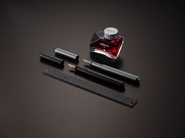 Stilform TILT Fountain Pen Ink 40 ml – Red (3)