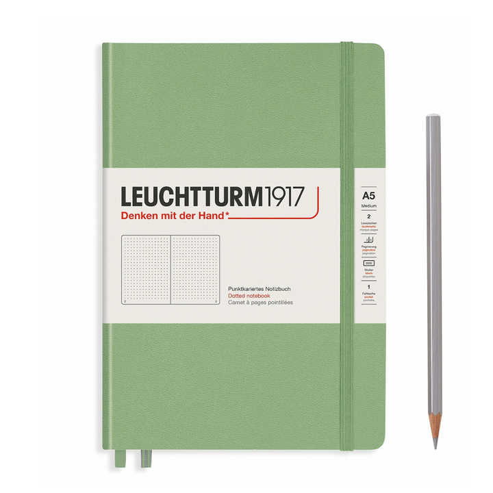 Leuchtturm1917 ハードカバー A5 ミディアム ノートブック セージ - 点線