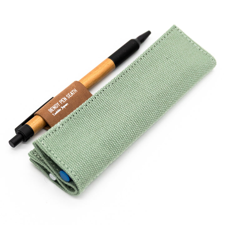Luddite Canvas×MAYA Bendy Pen Sheath 2+1 - Khaki — tip detail