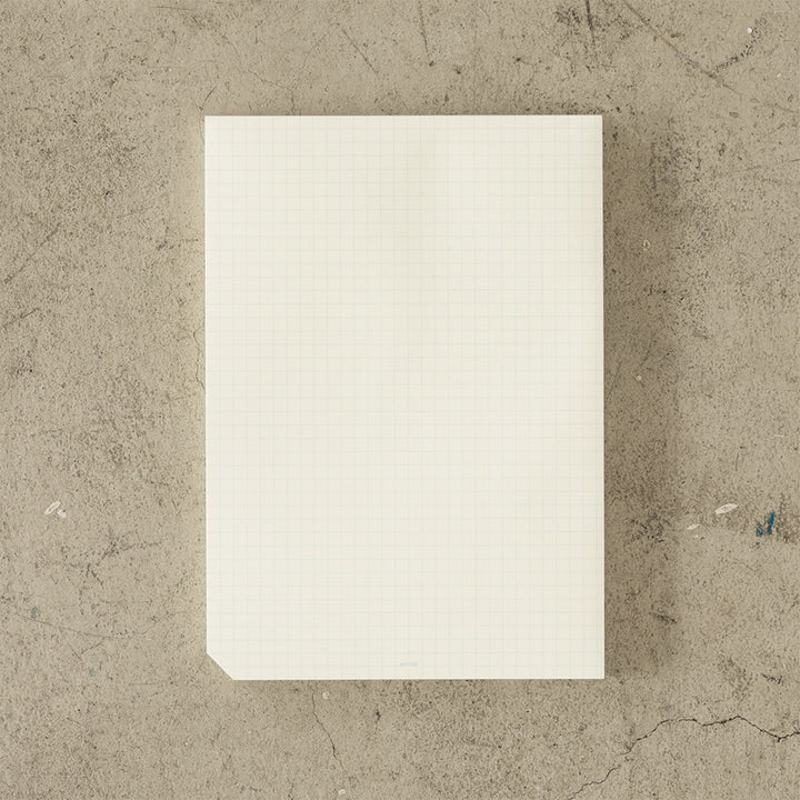 MD Notebook Paper Pad A5 - Grid — side view