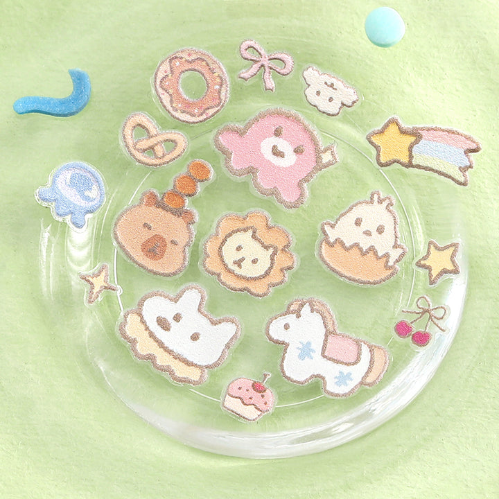 BGM Icing Seal: Fluffy Friends — side view