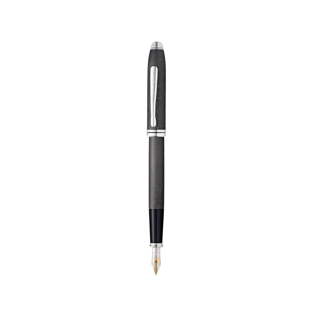Cross Townsend Starwars Fountain Pen - Han Solo — uncapped with cap posted