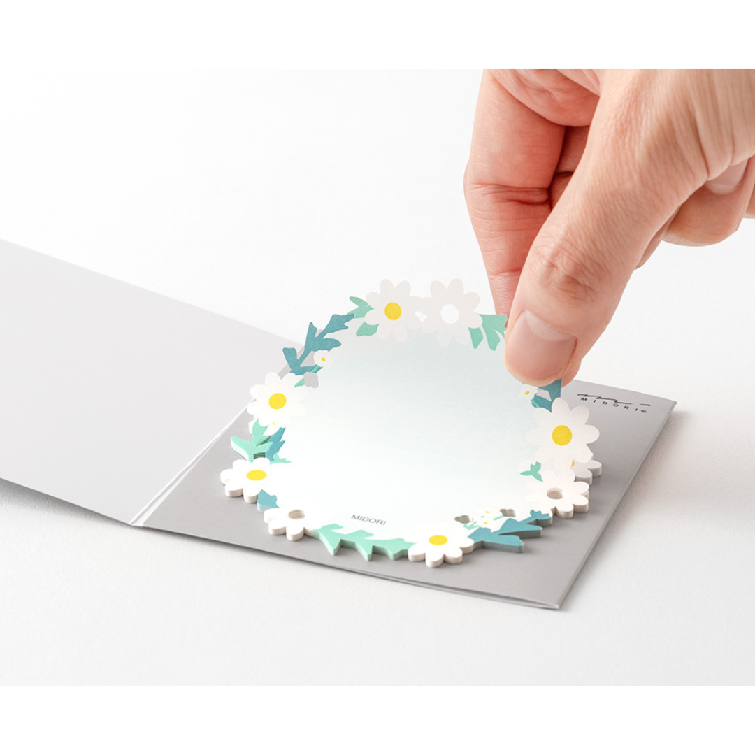 Midori Sticky Notes in Die Cutting Wreath White — Midori sticky note — premium stationery and lifestyle, at Cityluxe Singapore