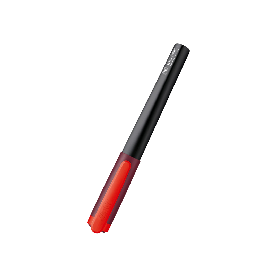 LAMY Nexx Fountain Pen - Gryffindor — nib close-up