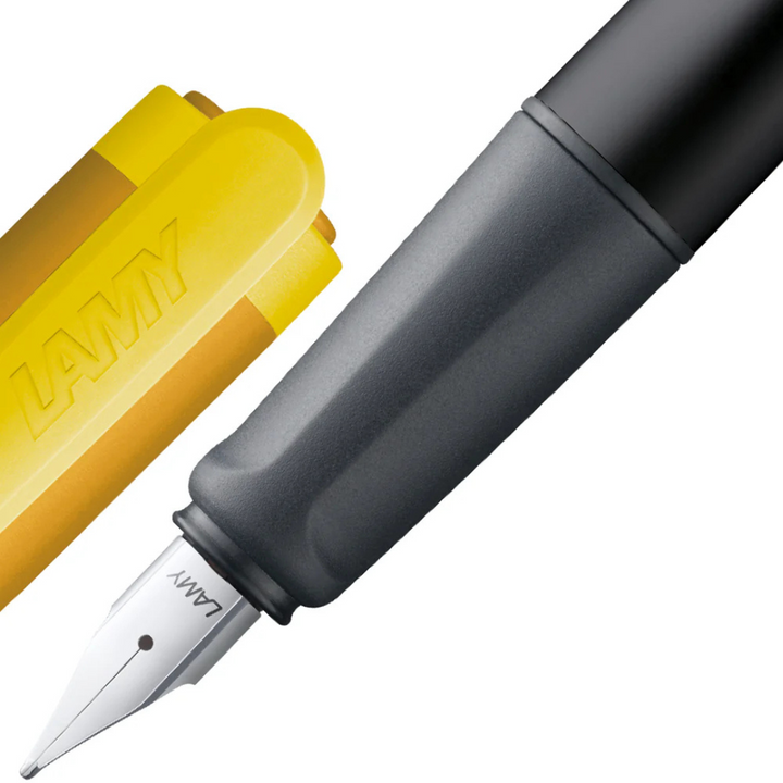LAMY Nexx Fountain Pen - Hufflepuff — barrel detail