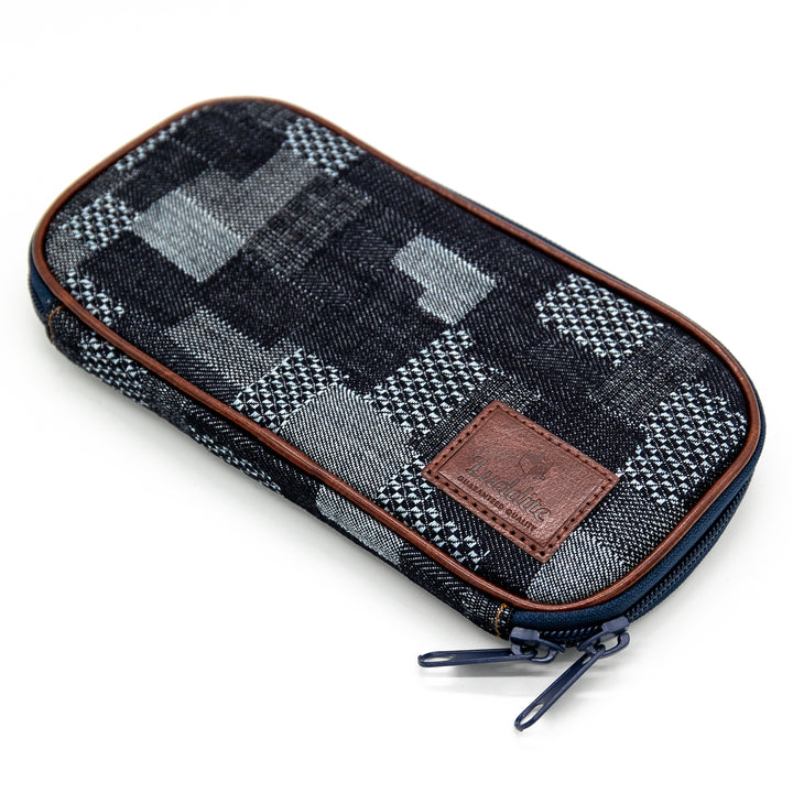 Luddite Round Zip Pencase Okayama Denim - Patchwork — tip detail