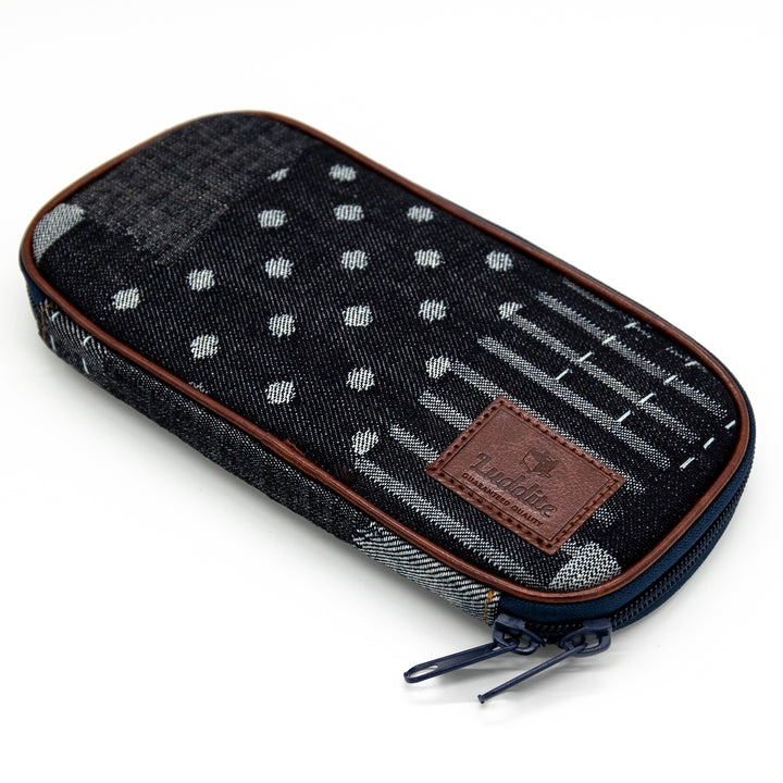 Luddite Round Zip Pencase Okayama Denim - Random Patchwork — tip detail