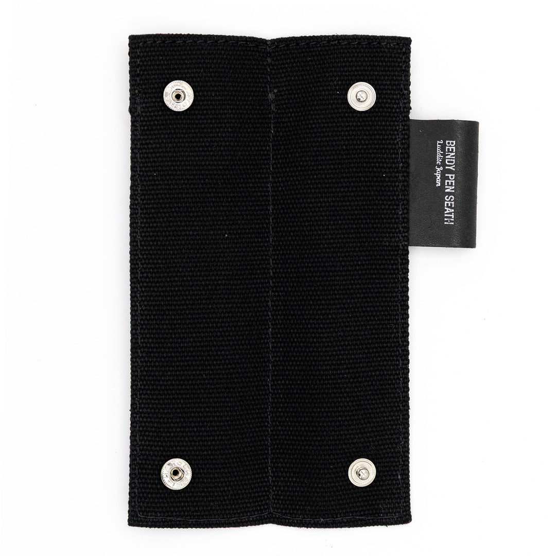 Luddite Canvas×MAYA Bendy Pen Sheath 2+1 - Black — writing at an angle