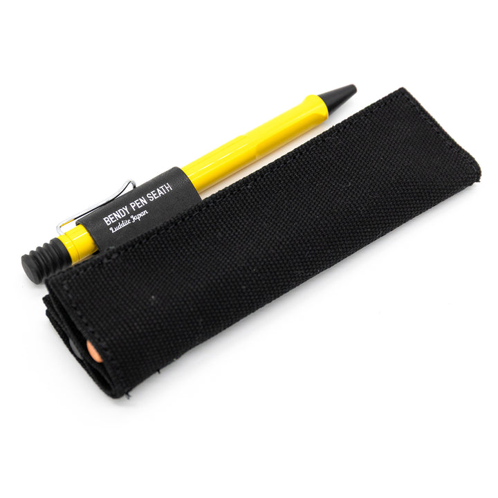 Luddite Canvas×MAYA Bendy Pen Sheath 2+1 - Black — tip detail