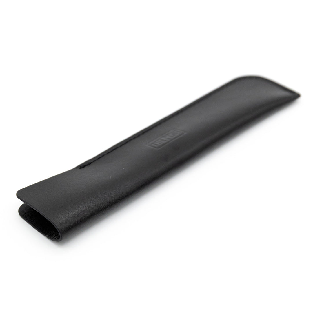 Luddite THE POST Bonded Leather Fiber Pen Sheath - Black — writing at an angle