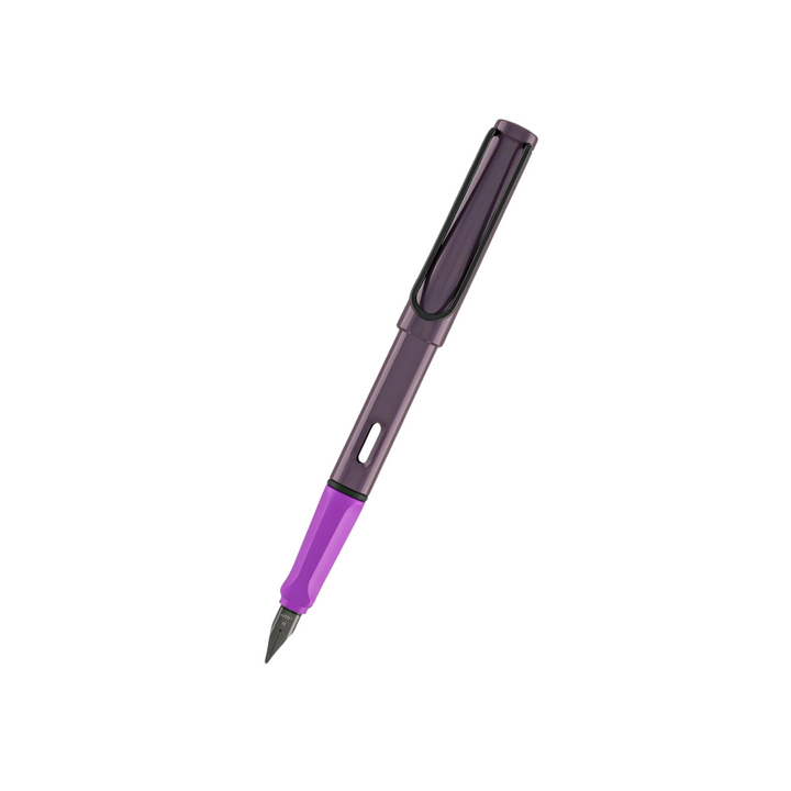 LAMY 0D8 Safari Fountain Pen - Violet Blackberry [Pre-Order] — uncapped with cap posted