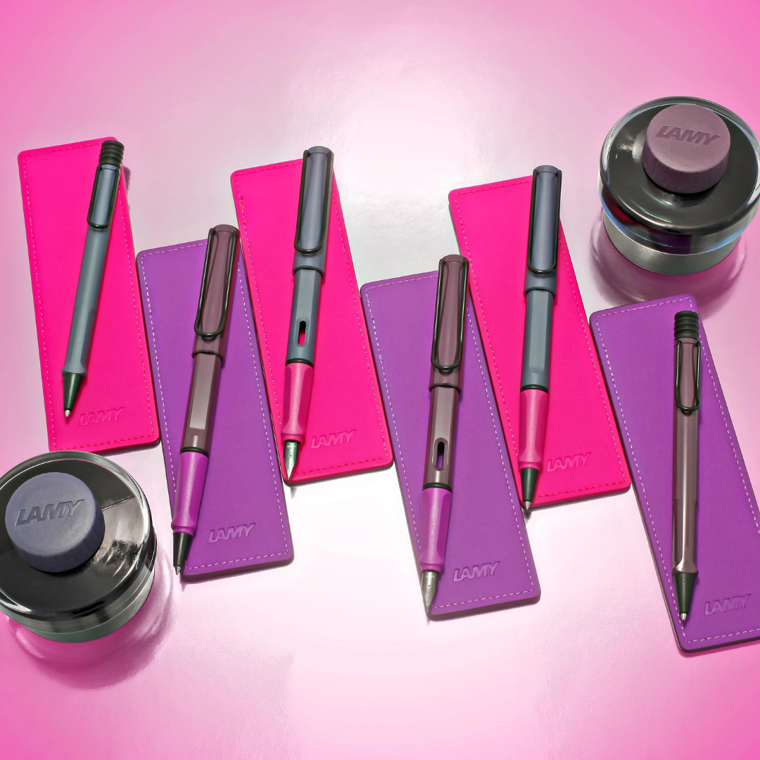 LAMY 0D8 Safari Fountain Pen - Violet Blackberry [Pre-Order] — flat lay