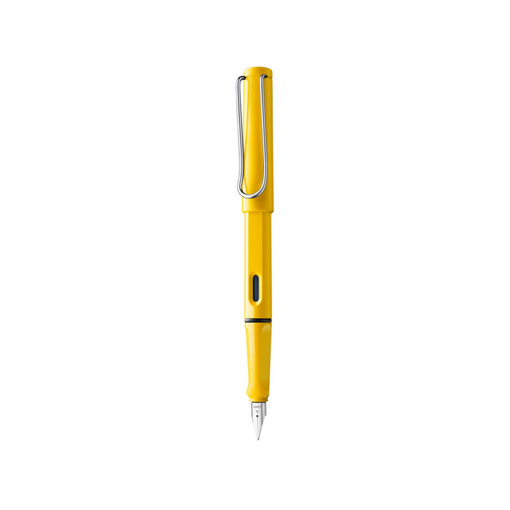 Lamy Safari Fountain Pen Yellow — flat lay