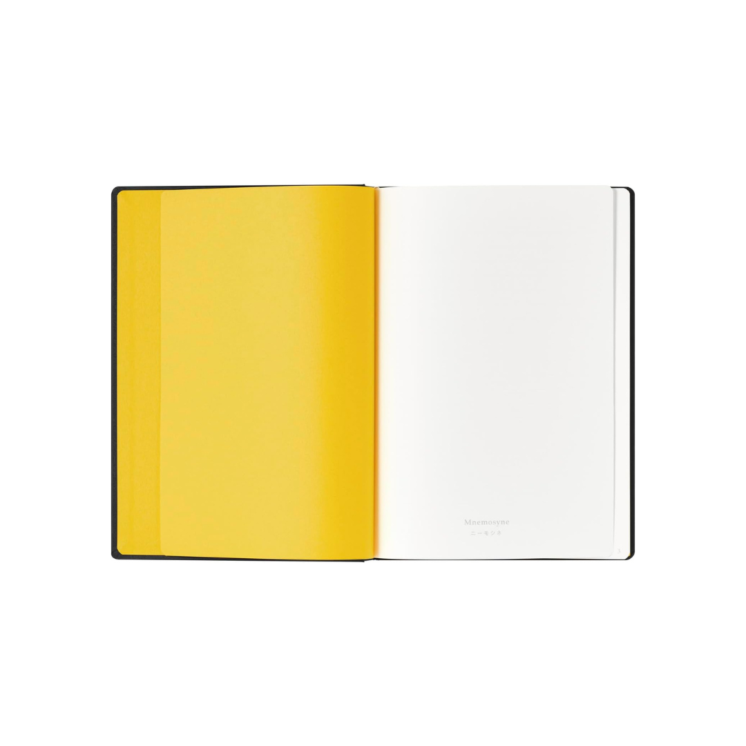 Maruman Mnemosyne A5 Journal Hardcover Notebook in Black — Maruman notes/memos — premium stationery and lifestyle, at Cityluxe Singapore