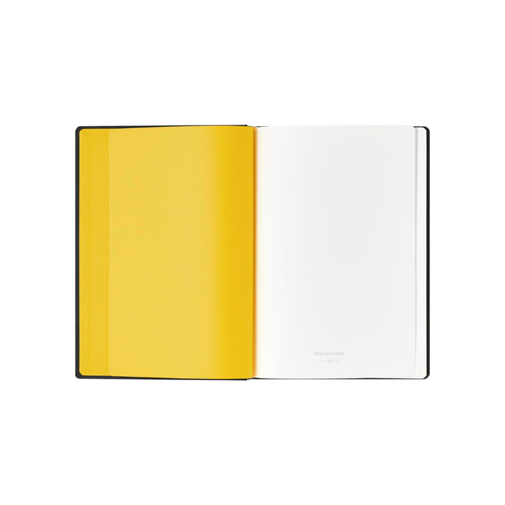 Maruman Mnemosyne A5 Journal Hardcover Notebook in Black — Maruman notes/memos — premium stationery and lifestyle, at Cityluxe Singapore