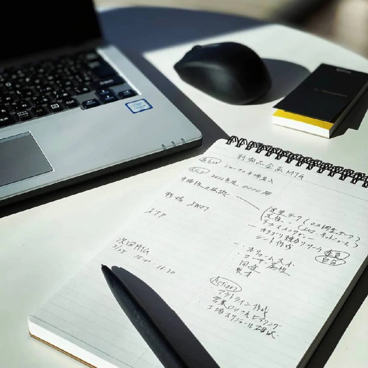 Maruman Mnemosyne A5 Memo Pad in Ruled (Black) — Maruman notes/memos — premium stationery and lifestyle, at Cityluxe Singapore