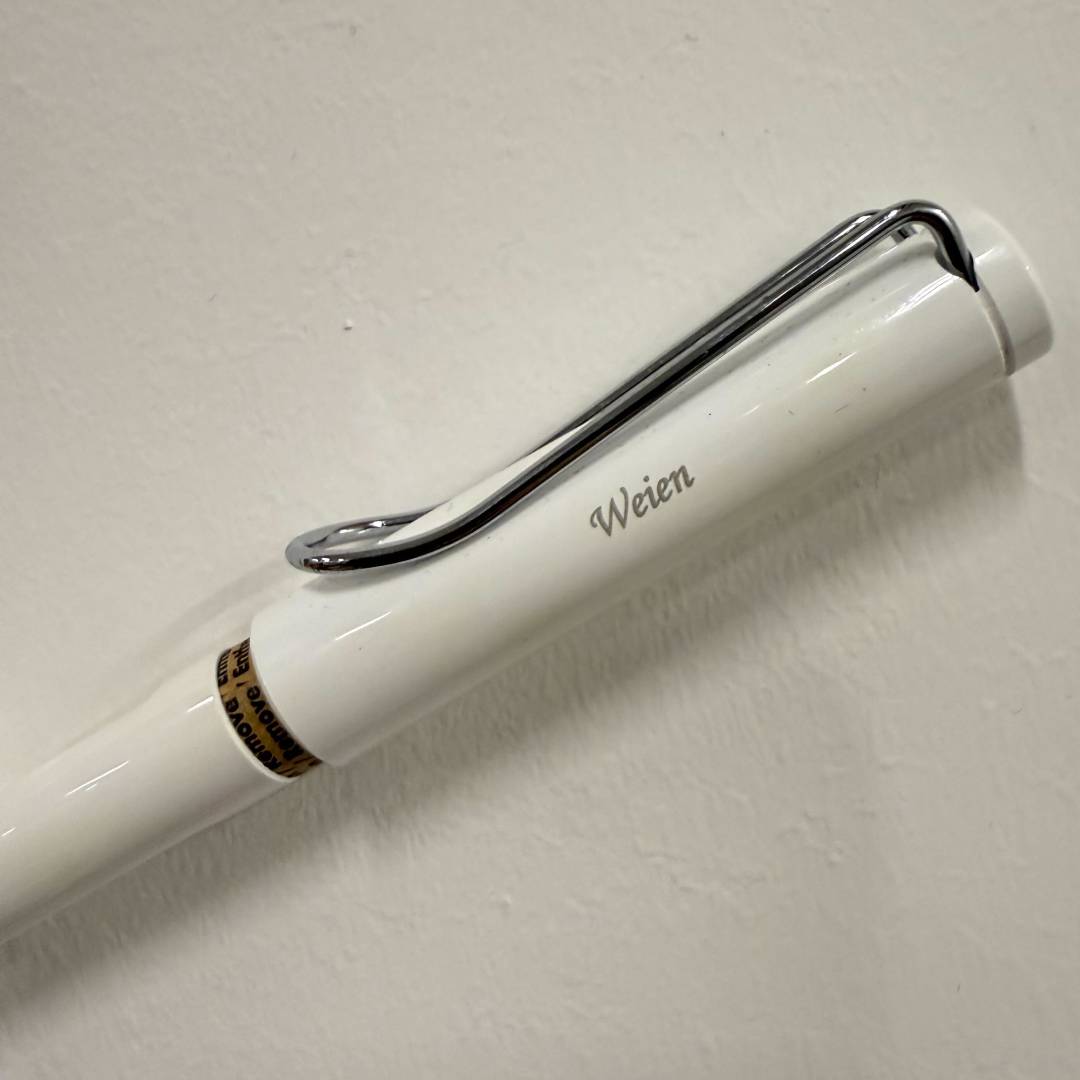 Personalized Name Engraving On Lamy Safari Fountain Pen White