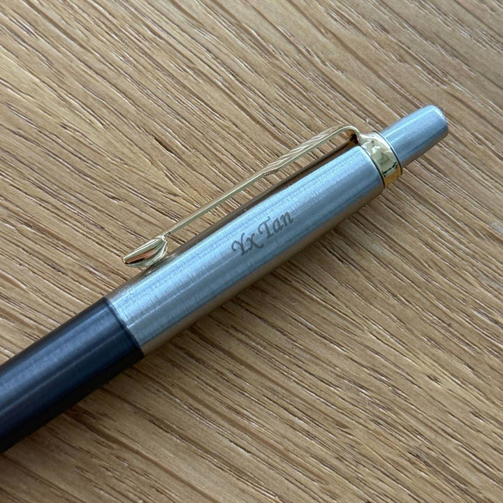 Personalized Name Engraving On Parker Giftset Jotter XL Grey Core GT BP w/Leather Pen Sleeve Ring