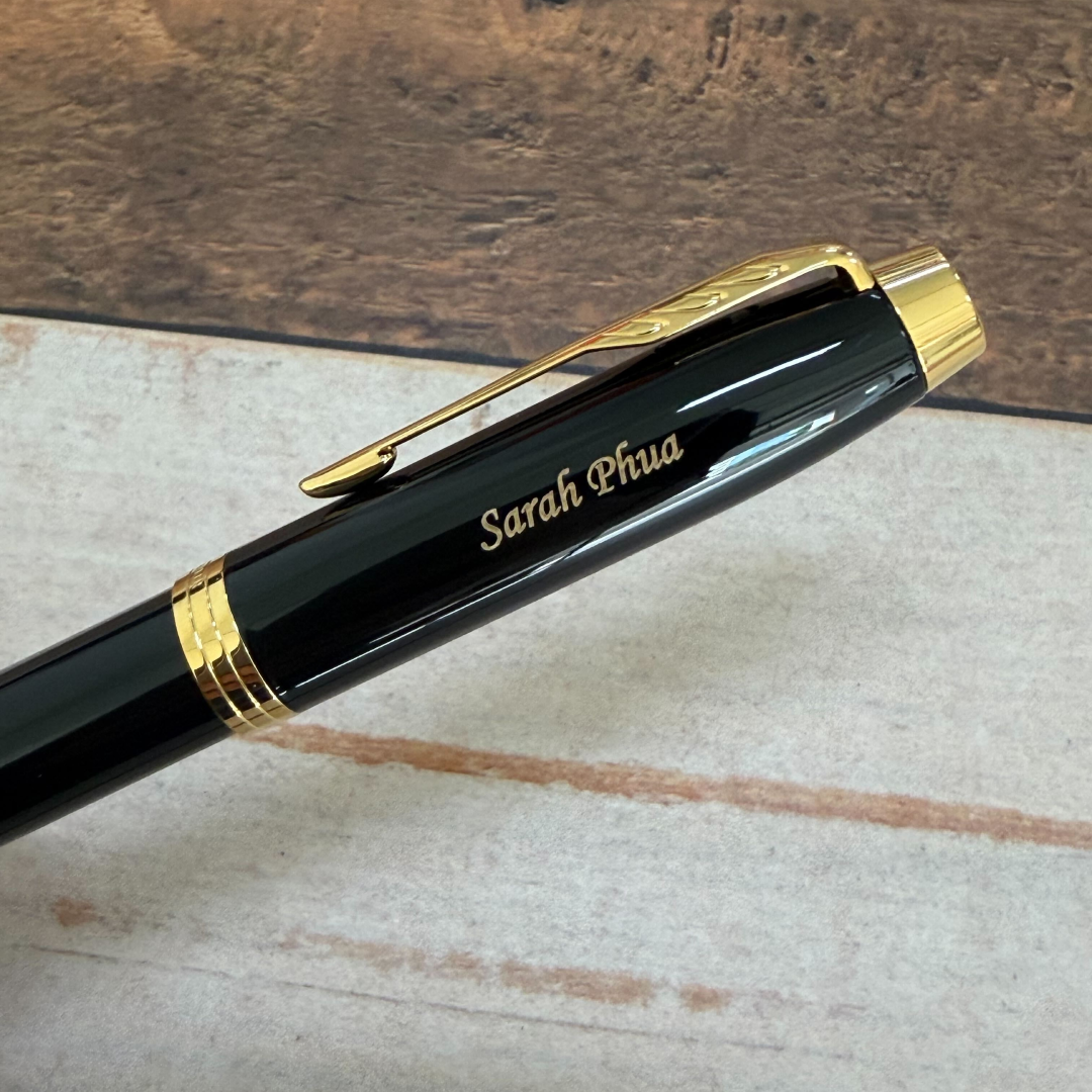 Personalised name engraving on Parker IM Black GT Fountain Pen — Cityluxe