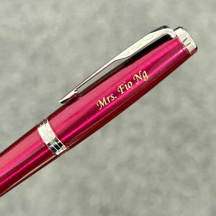Personalized Name Engraving On Parker Urban Vibrant Magenta Rollerball