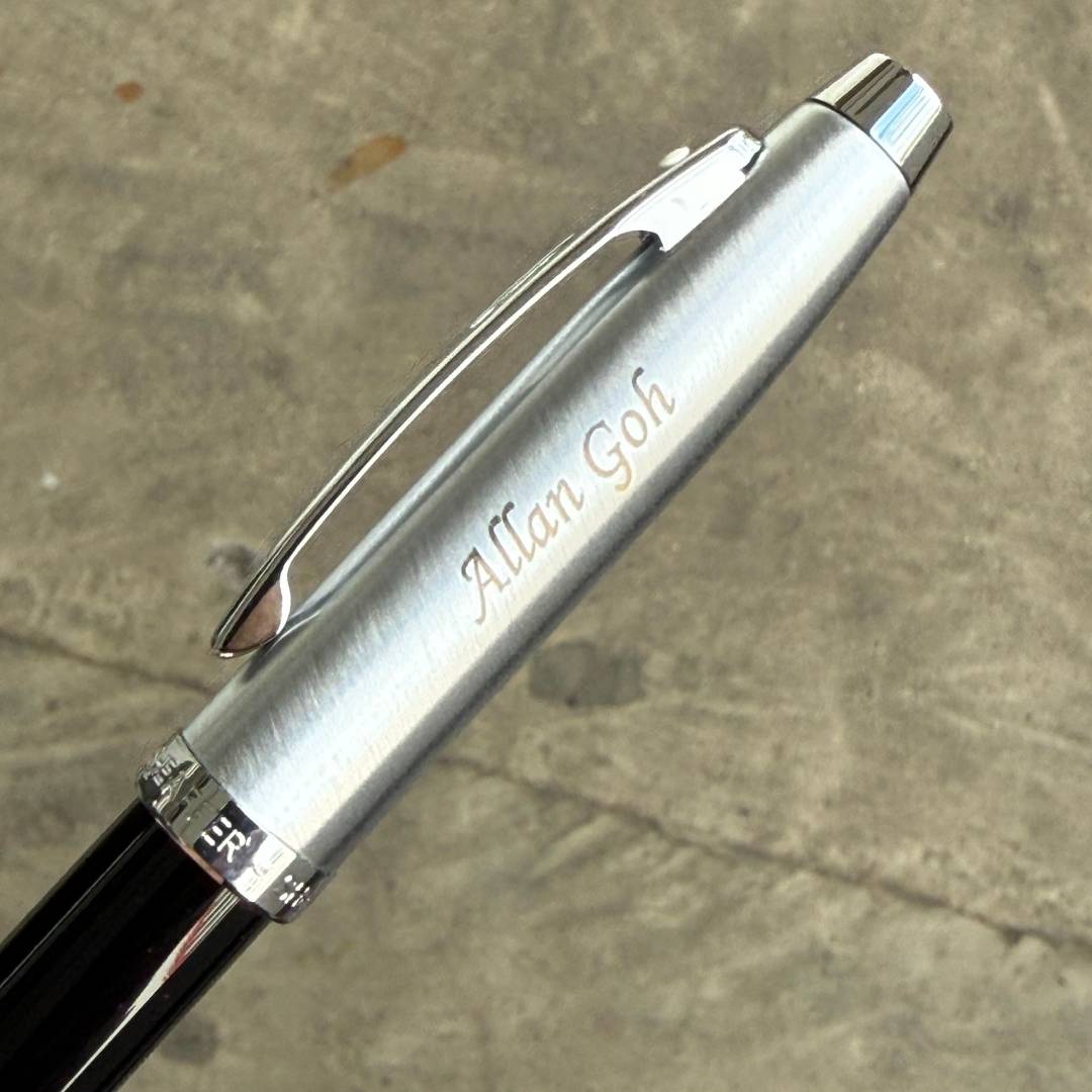 Personalized Name Engraving On Sheaffer 100 E9313 Glossy Black Barrel Brushed Chrome Cap Ballpoint Pen (WW30)
