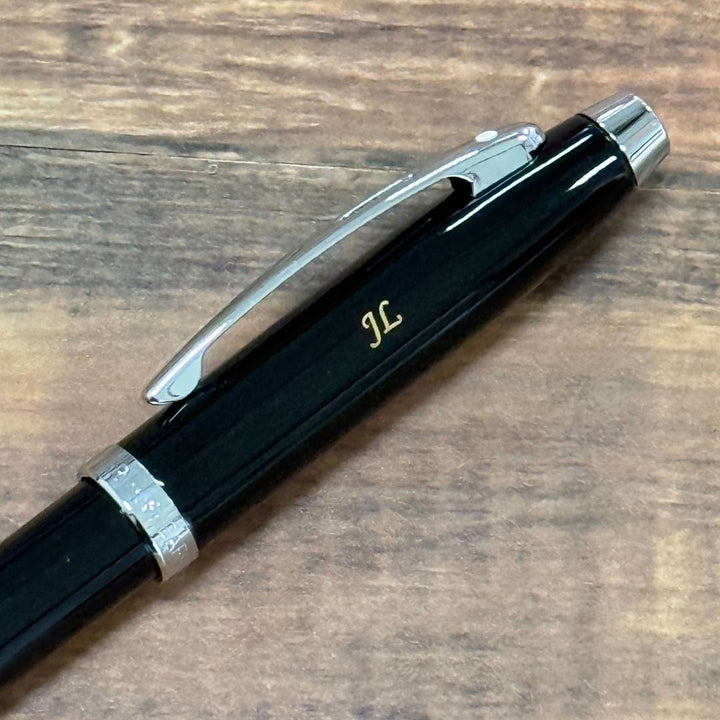 Personalized Name Engraving On Sheaffer 100 E9338 Glossy Black Lacquer Rollerball Pen (WW30)